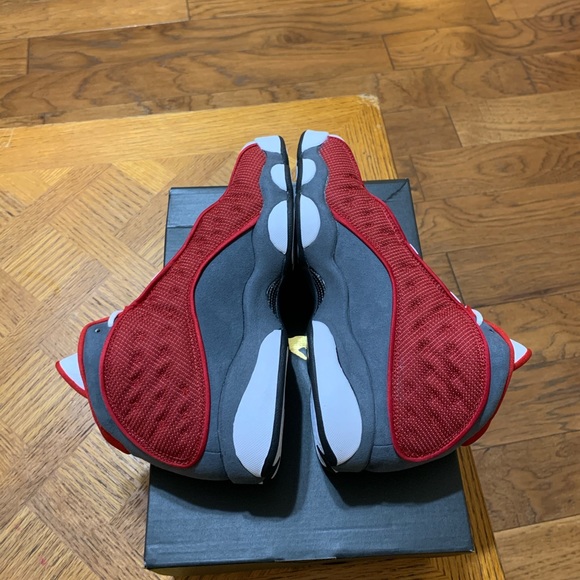 Air Jordan Retro 13 Red Flint, 6Y & 7Y (New) - Picture 2 of 9